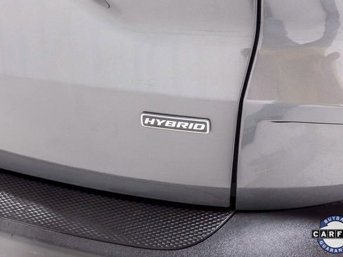 Used 2021 Ford Escape SE image 10