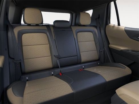 New 2026 Chevrolet Equinox ACTIV w/ Safety and Technology Package image 17