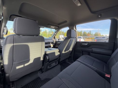 New 2026 Chevrolet Silverado 2500 Custom w/ Custom Value Package image 32