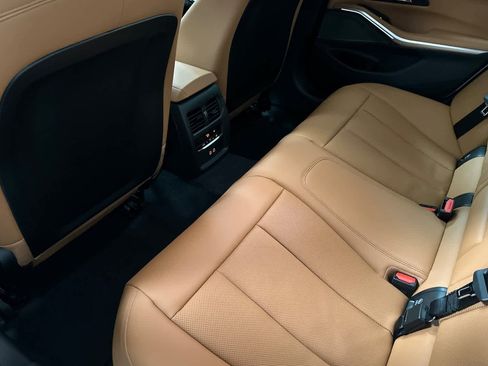 New 2026 BMW 330i Sedan w/ Convenience Package image 4