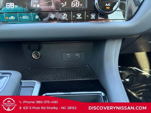 New 2025 Nissan Pathfinder SV image 20