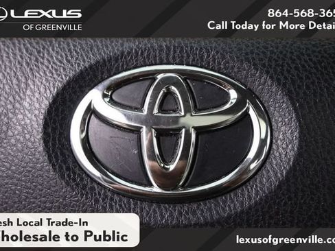 Used 2017 Toyota Highlander XLE FWD image 31