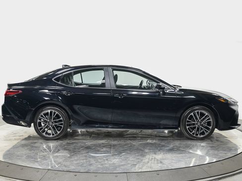Used 2026 Toyota Camry XLE w/ Premium Plus Package AWD/4WD image 8