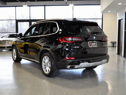 Used 2023 BMW X5 xDrive40i w/ Parking Assistance Package image 3