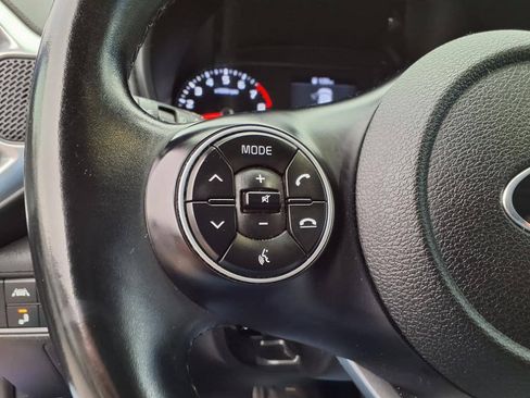 Used 2021 Kia Soul GT-Line FWD image 22