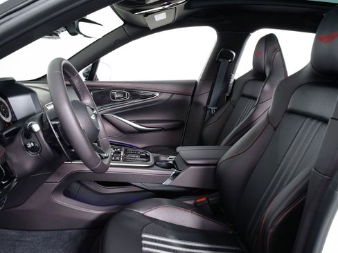 New 2026 Aston Martin DBX 707 AWD/4WD image 19
