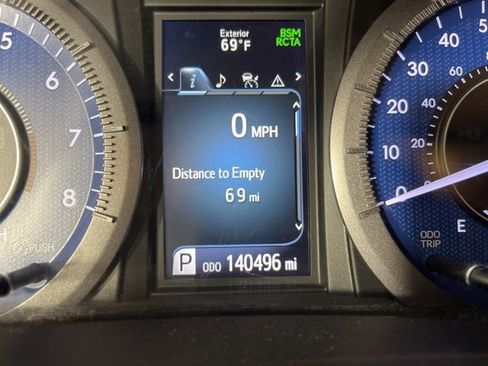 Used 2020 Toyota Sienna XLE image 29