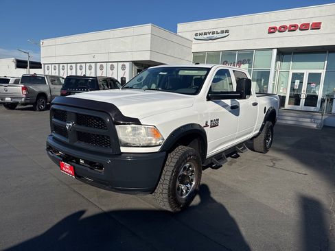 Certified 2016 RAM 2500 Tradesman w/ Popular Equipment Group image 4