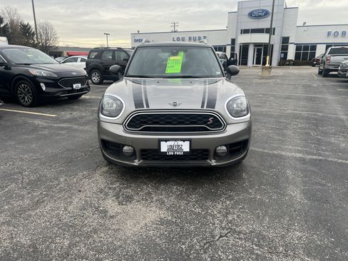 Used 2019 MINI Cooper Countryman S w/ Convenience Package image 3
