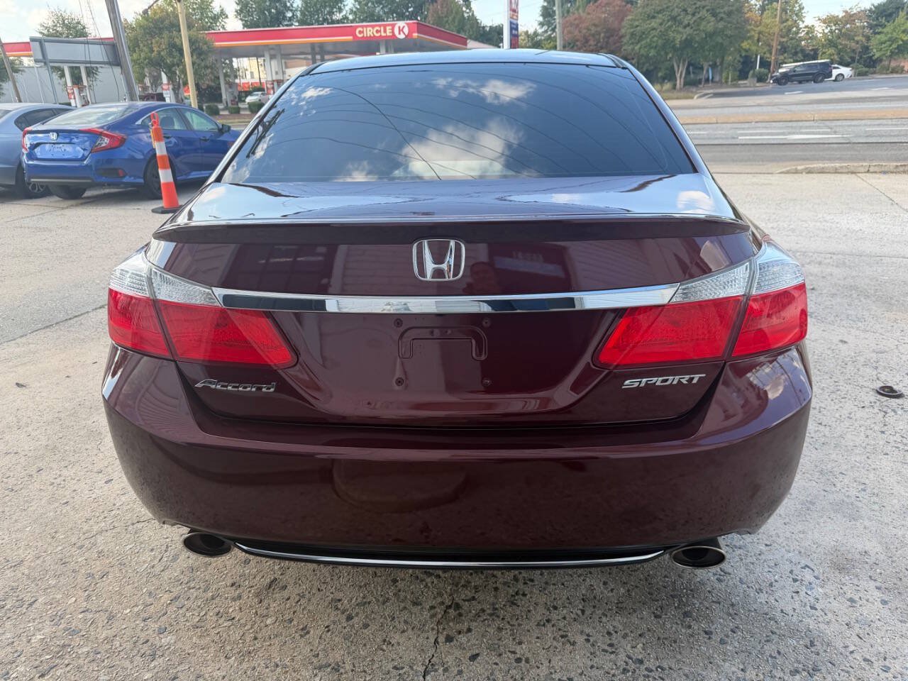 Used 2013 Honda Accord Sport image 5