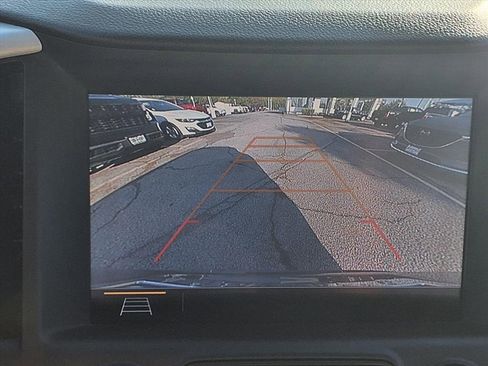 Used 2019 GMC Terrain SLT w/ Preferred Package image 4