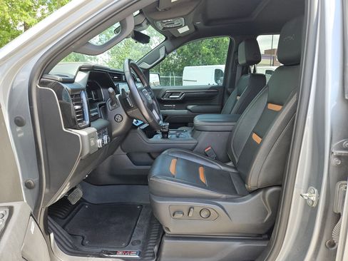 Used 2023 GMC Sierra 1500 AT4 w/ AT4 Premium Package AWD/4WD image 9