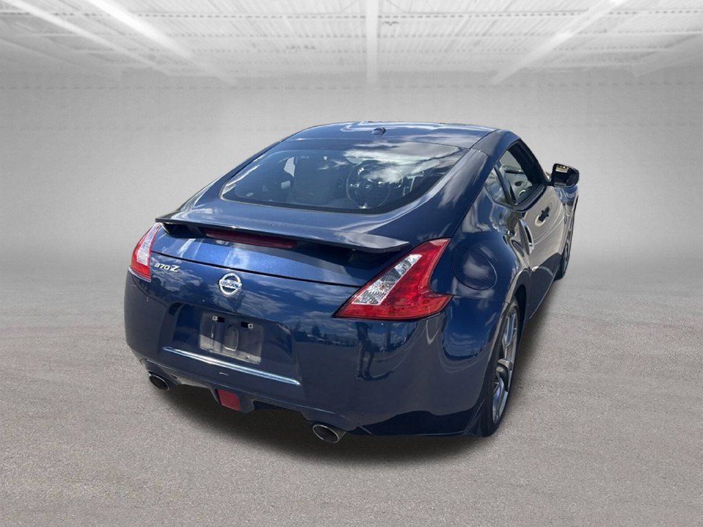 Used 2013 Nissan 370Z Touring w/ Sport Pkg RWD image 10