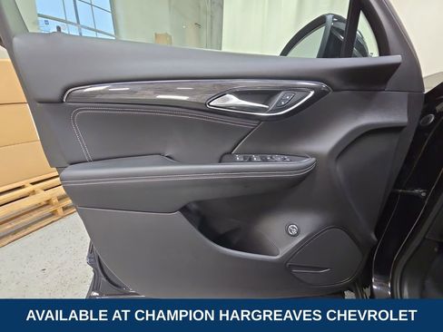 Used 2023 Buick Envision Preferred image 30