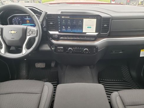 New 2026 Chevrolet Silverado 1500 LT AWD/4WD image 17