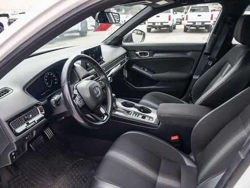Used 2024 Honda Civic Sport image 18