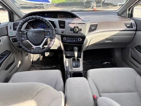 Used 2012 Honda Civic LX image 11