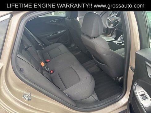 Used 2023 Chevrolet Malibu LT FWD image 28