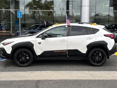 Certified 2024 Subaru Crosstrek 2.5i Wilderness w/ Crosstrek Mirror Package AWD/4WD image 9