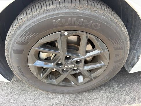 Used 2025 Kia K5 LXS FWD image 11