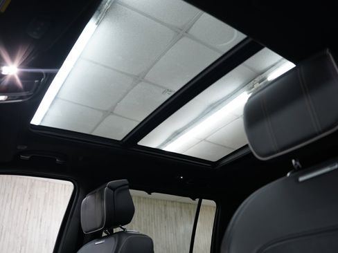 Used 2022 Jeep Grand Wagoneer Series II image 24