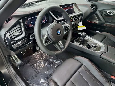 New 2026 BMW Z4 M40i RWD image 9
