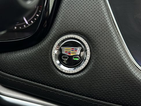 Used 2019 Cadillac XT5 Luxury image 17