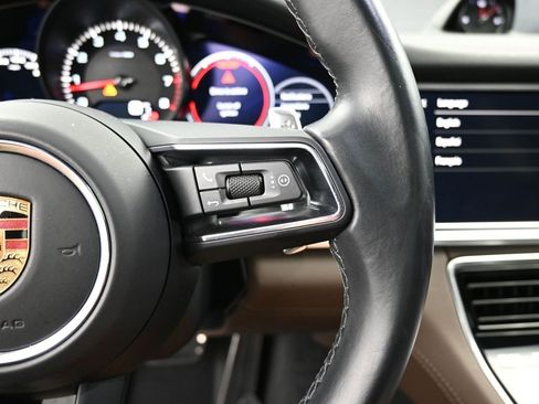 Used 2022 Porsche Panamera 4S image 11