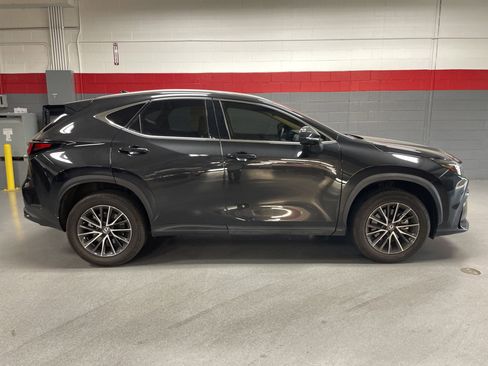 Used 2024 Lexus NX 250 FWD image 7