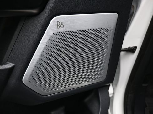 Certified 2023 Ford F150 Platinum w/ Equipment Group 701A High image 13