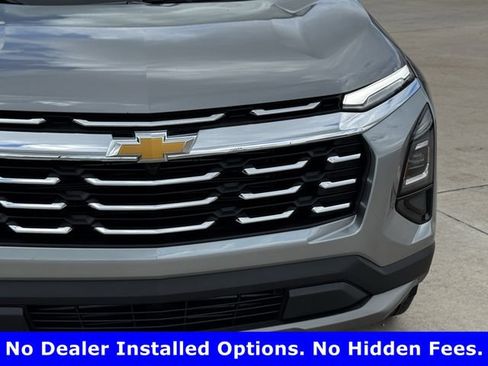 Used 2026 Chevrolet Equinox LT FWD image 4