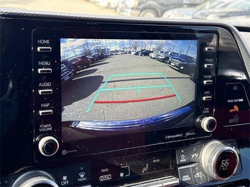 Used 2022 Toyota Highlander XSE image 21