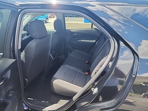 Used 2023 Chevrolet Equinox LT AWD/4WD image 11
