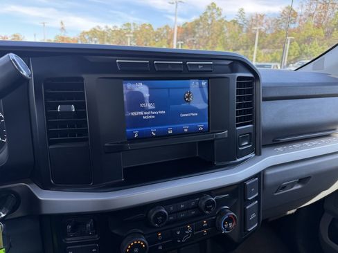 Used 2024 Ford F250 XLT image 16