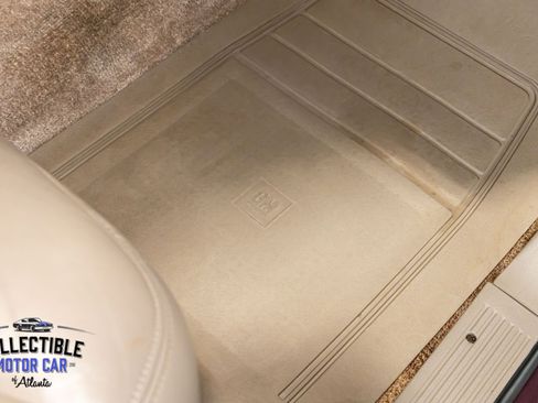 Used 1997 Chevrolet Suburban 2WD w/ Preferred Equipment Group 3 image 86