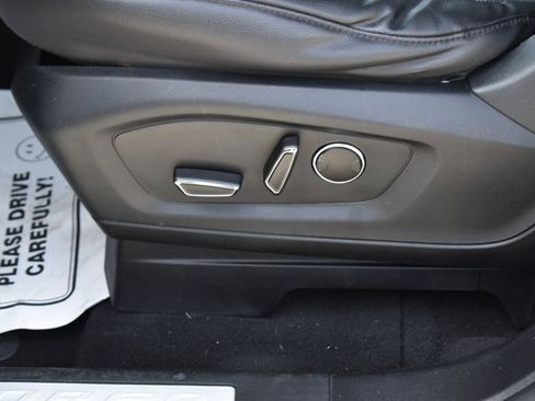 Used 2020 Ford Explorer Limited image 15