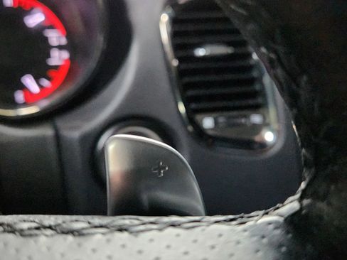 Used 2020 Dodge Durango R/T w/ Blacktop Package image 28