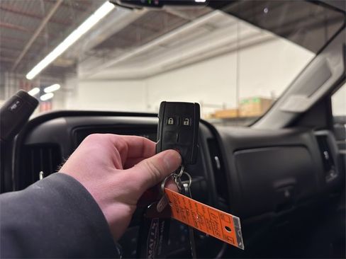 Used 2019 Chevrolet Silverado 2500 W/T w/ Snow Plow Prep Package image 30