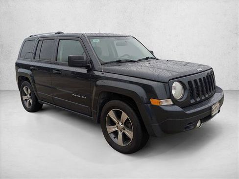 Used 2016 Jeep Patriot High Altitude image 3