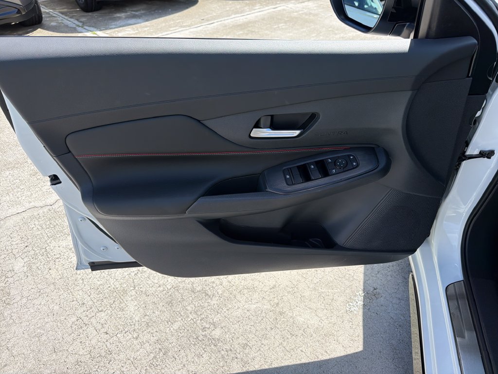 Used 2026 Nissan Sentra SR w/ Floor Mat Package FWD image 16