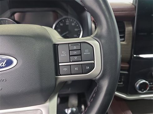 Used 2024 Ford Expedition Max Limited image 18