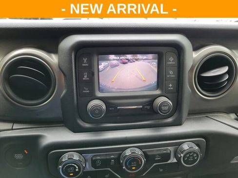 Used 2021 Jeep Wrangler Sport AWD/4WD image 10