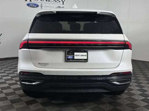 Used 2026 Lincoln Nautilus Premier w/ Equipment Group 102A AWD/4WD image 22