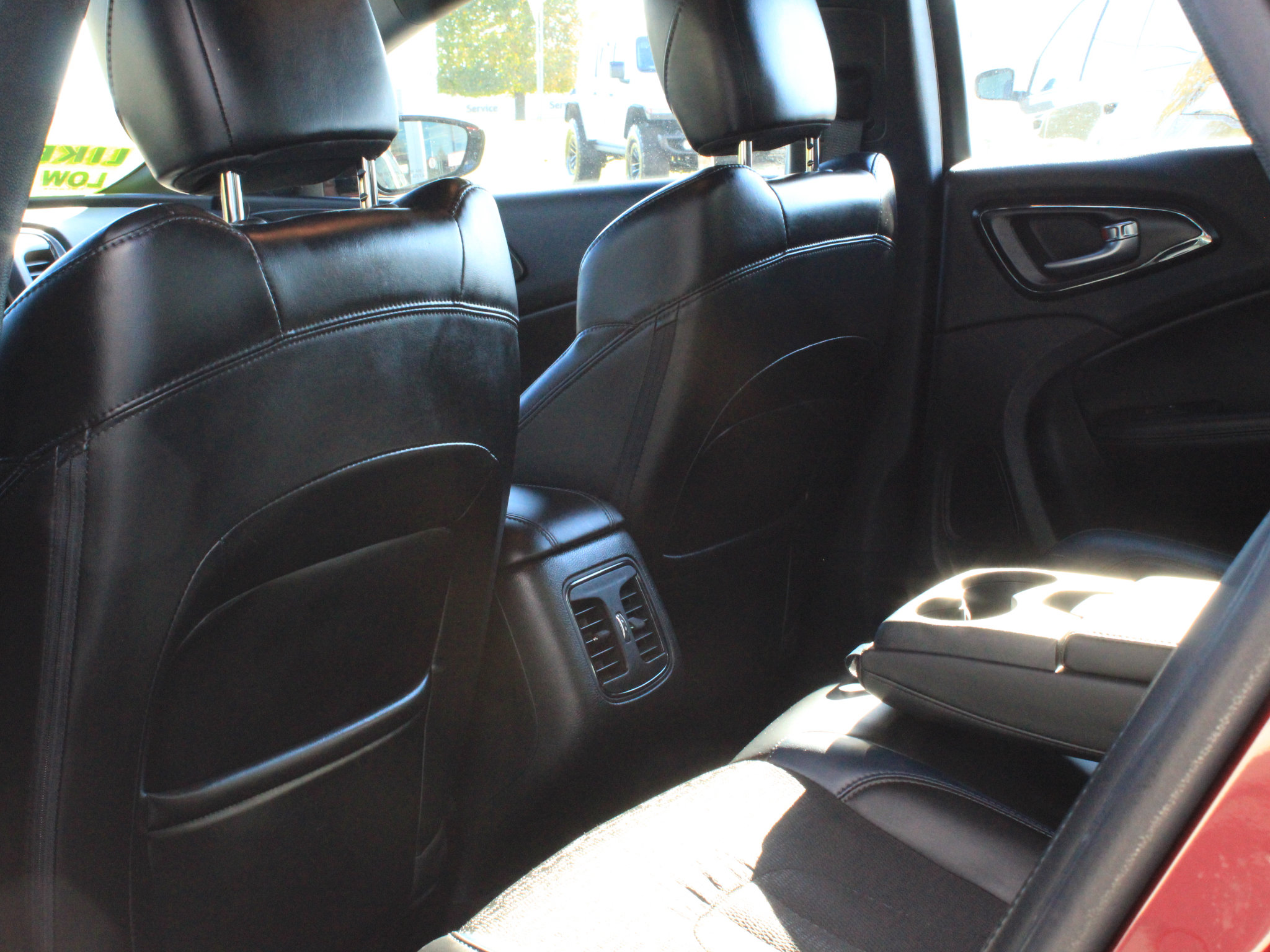 Used 2016 Chrysler 200 S w/ Comfort Group FWD image 31