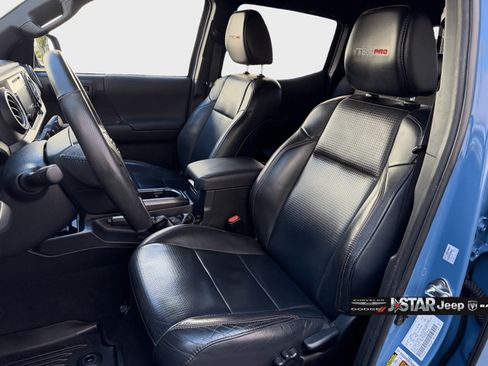 Used 2018 Toyota Tacoma TRD Pro AWD/4WD image 11