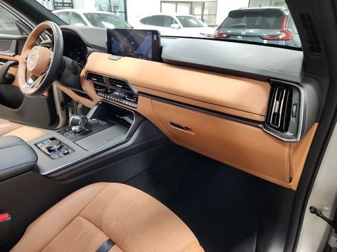 Used 2025 MAZDA CX-90 3.3 Turbo S w/ Premium Plus AWD/4WD image 38