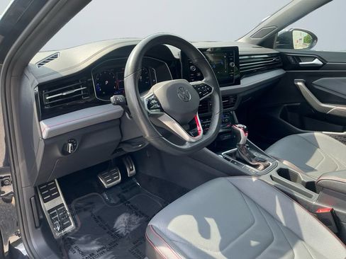 Used 2025 Volkswagen Jetta GLI Autobahn FWD image 11