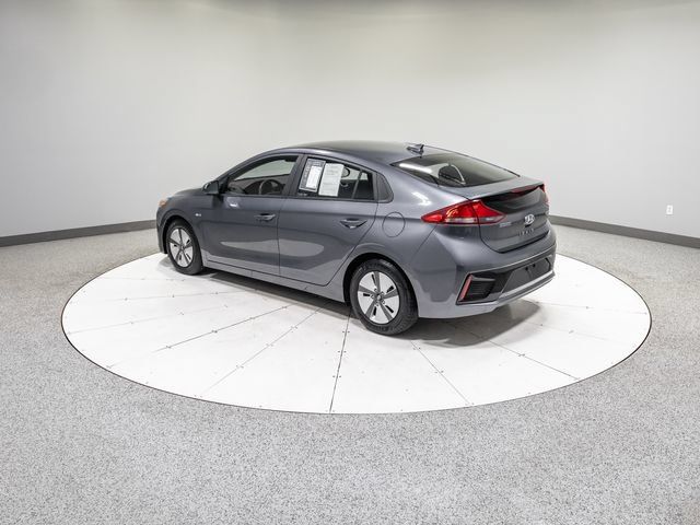 Used 2018 Hyundai Ioniq Blue FWD image 29