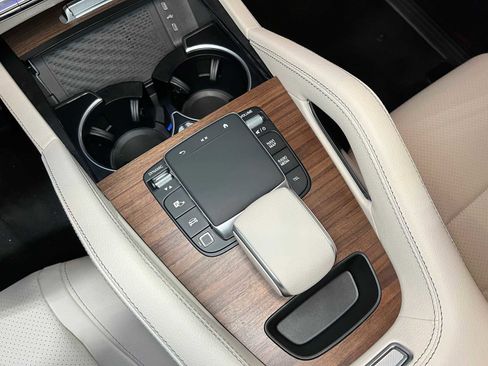 New 2026 Mercedes-Benz GLE 450 4MATIC image 34