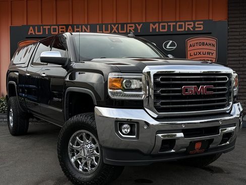 Used 2017 GMC Sierra 2500 SLT w/ Driver Alert Package AWD/4WD image 1